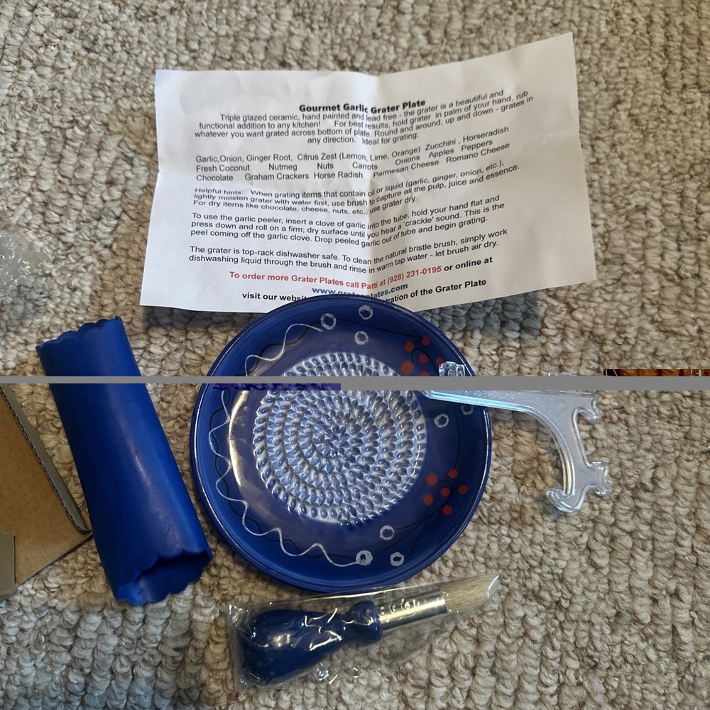 Premium Ceramic Garlic Grater Plate Set - Blue Cross Glazed NEW